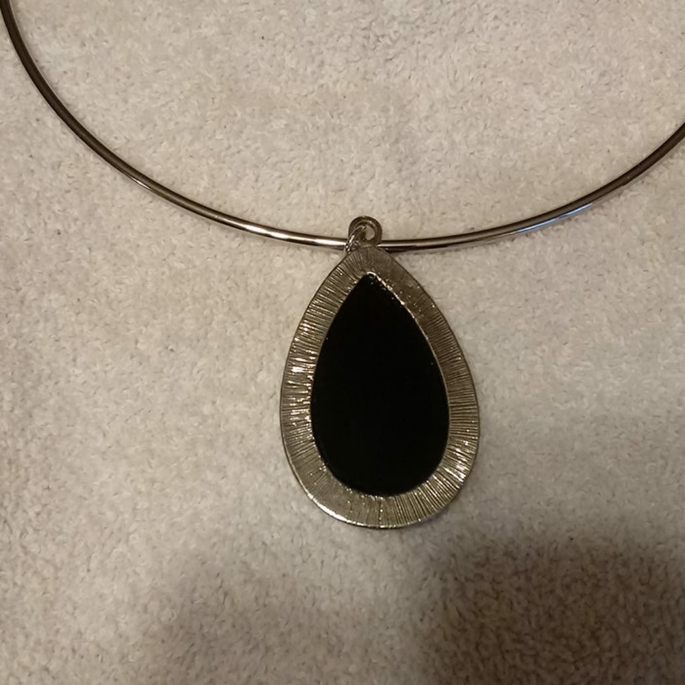 Necklaces F26 - Picture 5 of 5